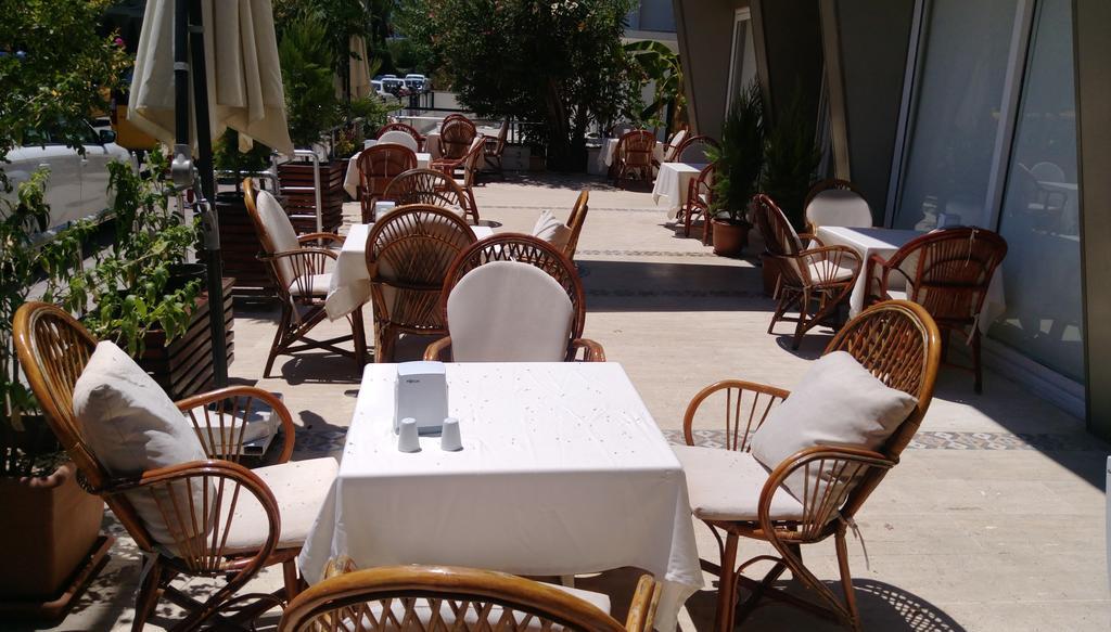 Gold Butik Hotel 말마리스 외부 사진